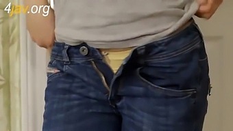 Korean Milf Shows Off Her Skills In A Friendly Way