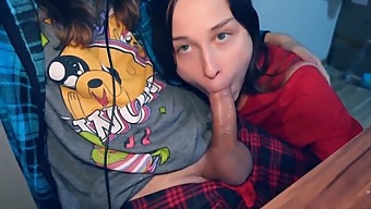 Game Character'S Stepsister Enjoys Giving Oral Pleasure
