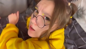 Teen Sucking And Foot Fetish Pov In 4k